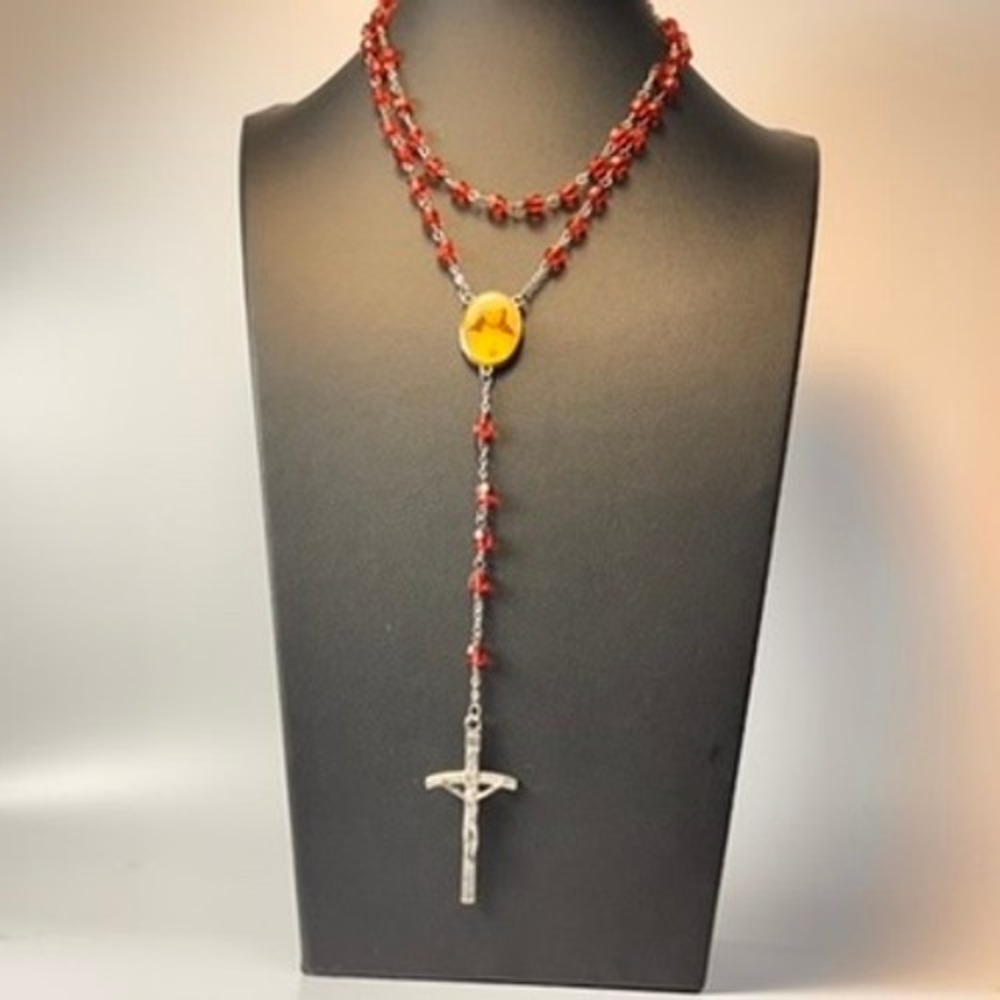 Vintage Rosary Necklace Red Crystal Beads Silver Tone Crucifix Religious Goth - Picture 4 of 7